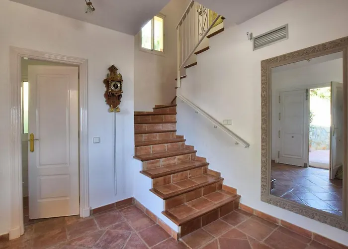 Belvilla By Oyo Casa Esmeralda