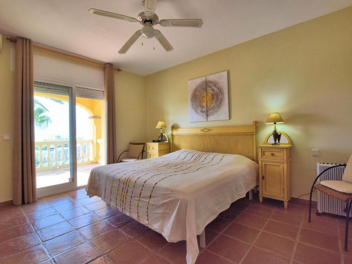 Belvilla By Oyo Casa Esmeralda Villa *